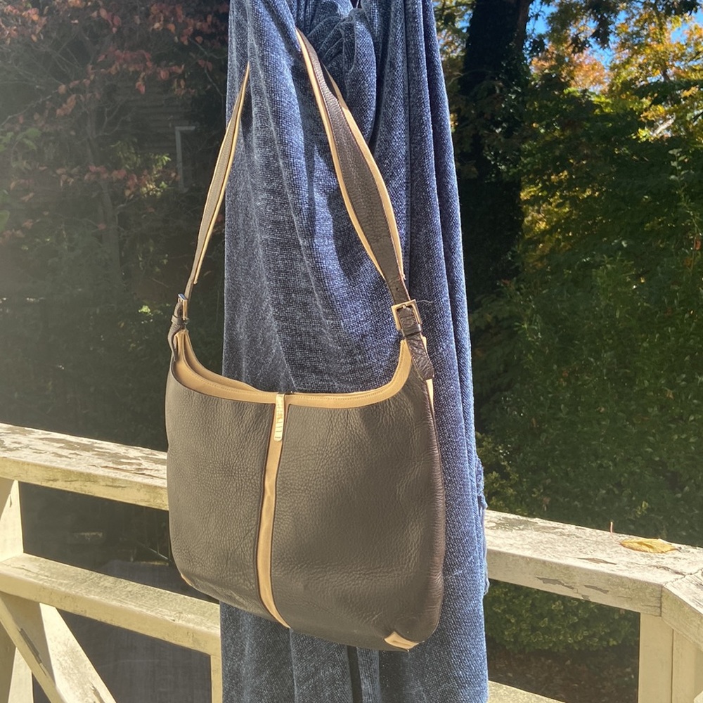 Bally Mod Hobo Brown Leather Beige Canvas Shoulder Handbag Purse - Picture 2 of 14